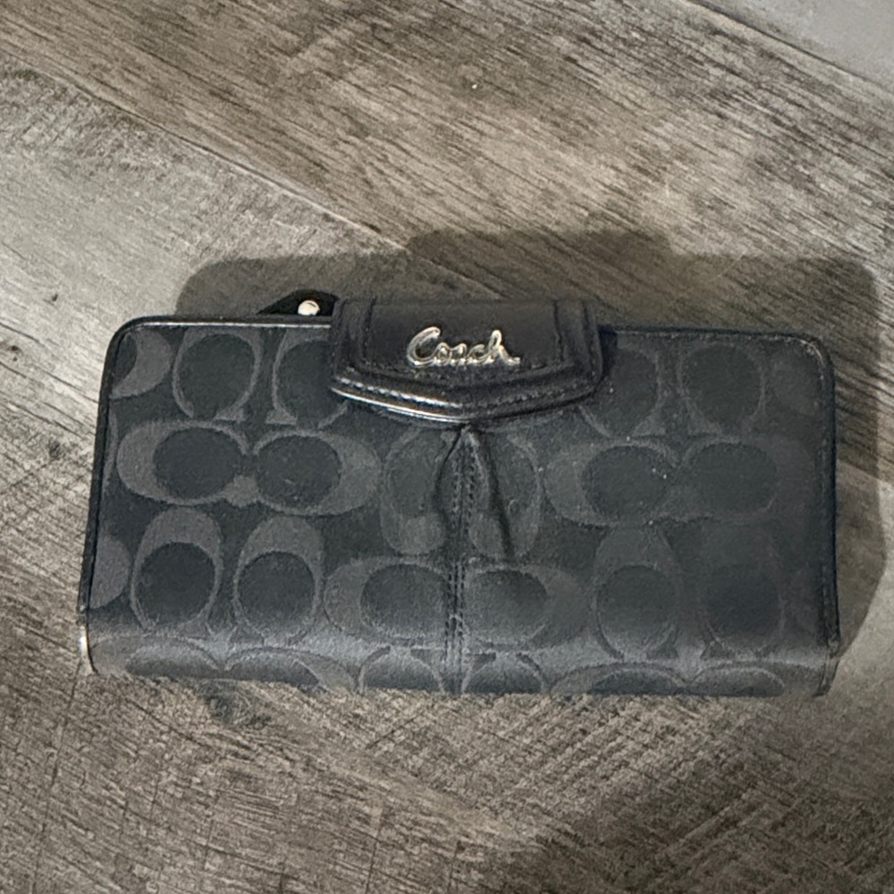 Coach Black Leather Continental Wallet with Silver Hardware